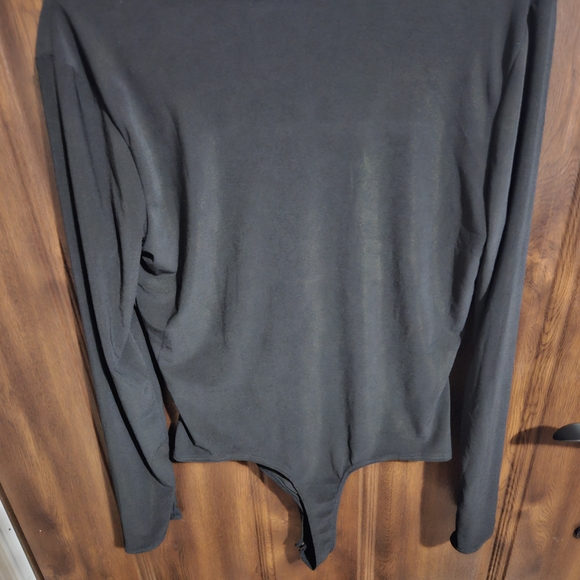 Fashion Nova Elegant Black Long Sleeve Bodysuit - Picture 7 of 7